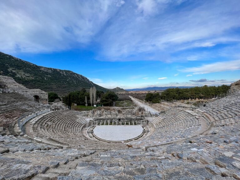 Efes Büyük Antik Tiyatro