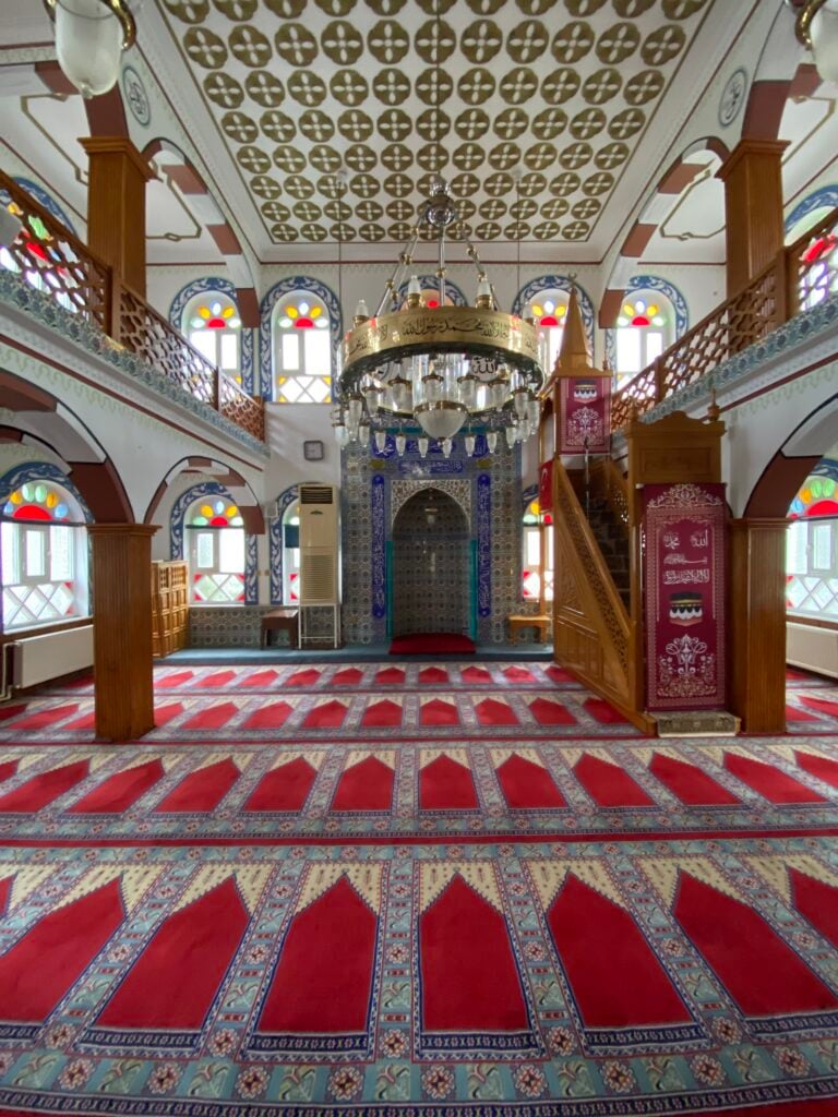 18 Mart Cami