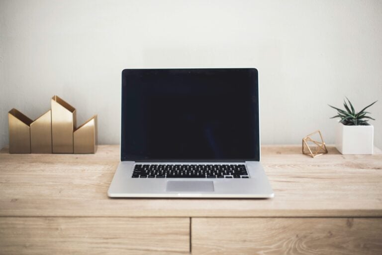 Bir koç, Teachable kayıtlarından Mailchimp karşılama serisini Zapier ile bir günde nasıl otomatik başlatabilir?